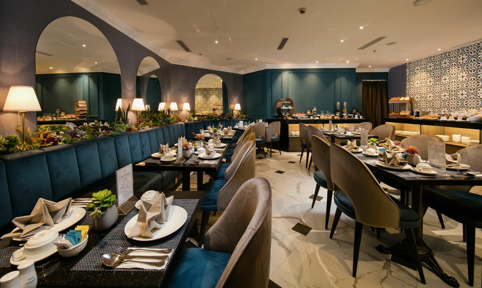 Khách sạn Allure Hà Nội